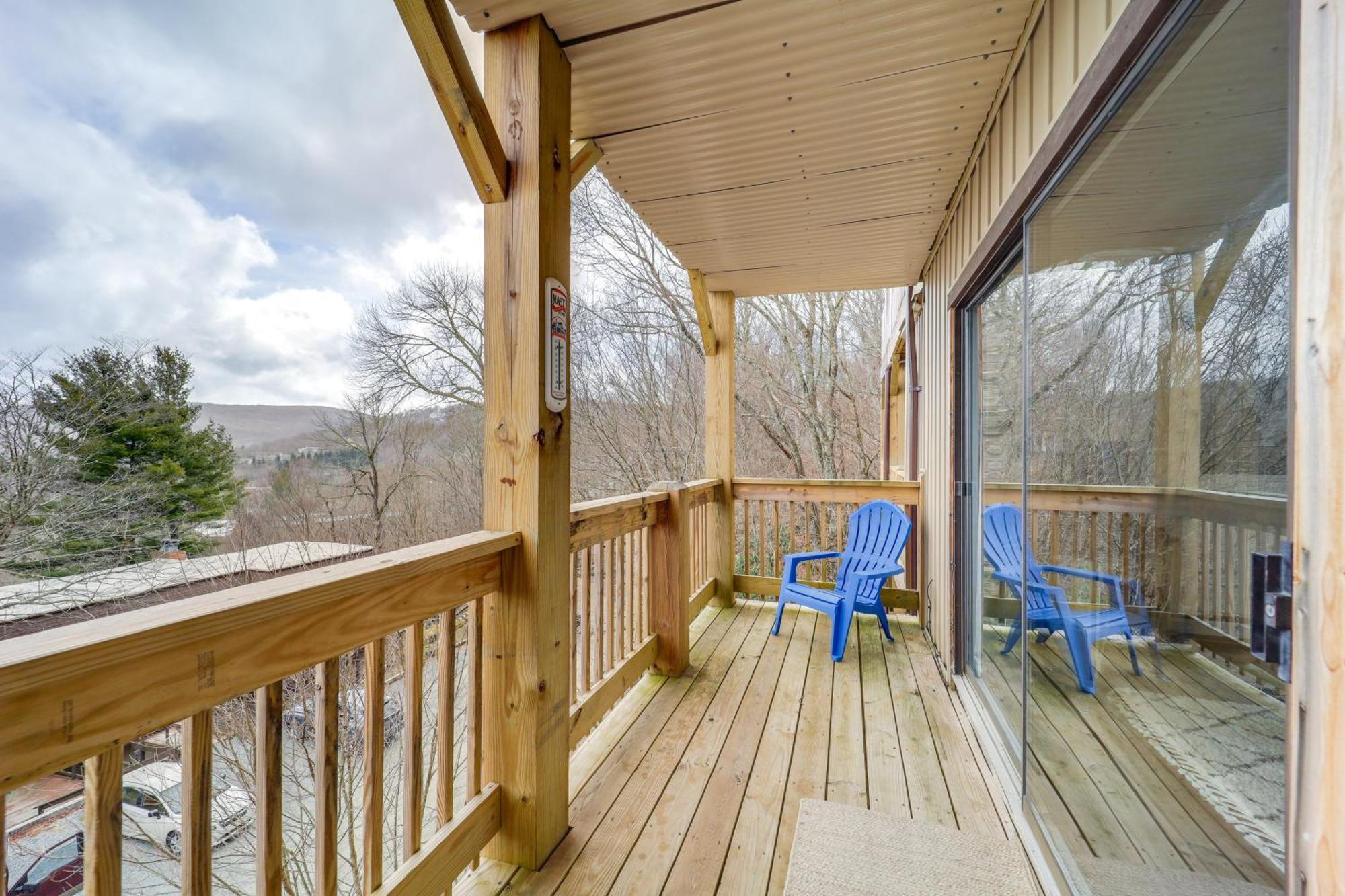 Beech Mountain Studio With Balcony Less Than 1 Mi To Skiing! Eksteriør bilde